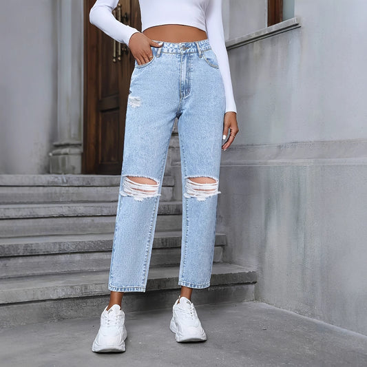 Lässige, lockere, gerade zerrissene Jeanshose für Damen